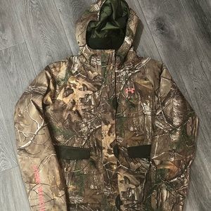 Women’s Underarmor Camo Winter Gear